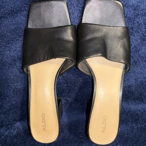 ALDO MULES WOMENS 8.5 BLACK LEATHER BLOCK HEEL OLDMONEYCORE
